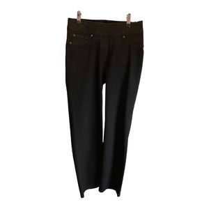 NWOT. Women’s Peter Nygard Luxe Denim 360/4 Way Stretch Jeans in Black